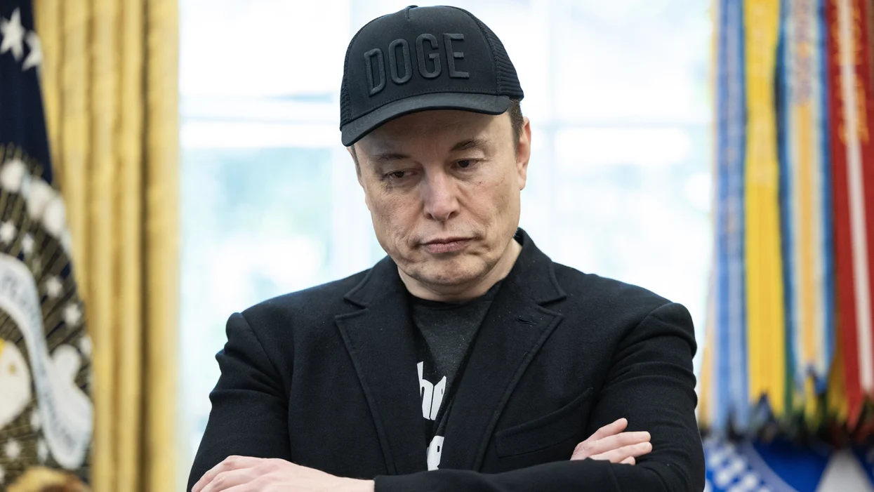 Will Elon Musk be brought back into the fold?