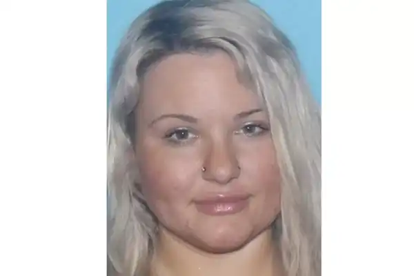 Woman accused of hiring Tinder hitman to kill cop ex-boyfriend and his daughter — prosecutors say it wasn't her first attempt