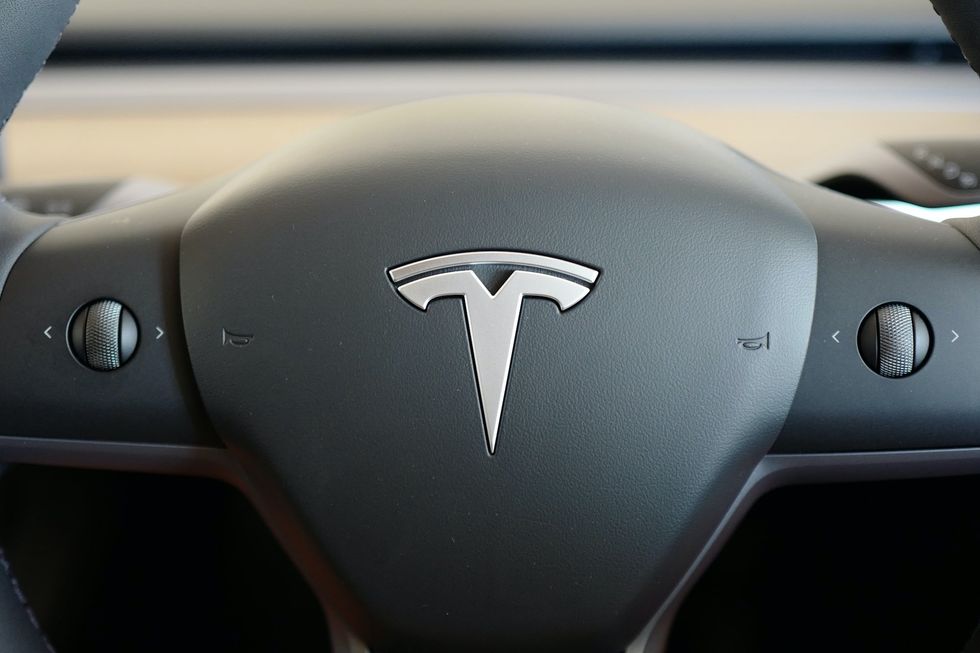 Woman charged with felony for allegedly causing $2.6K damage to Tesla with large wad of gum