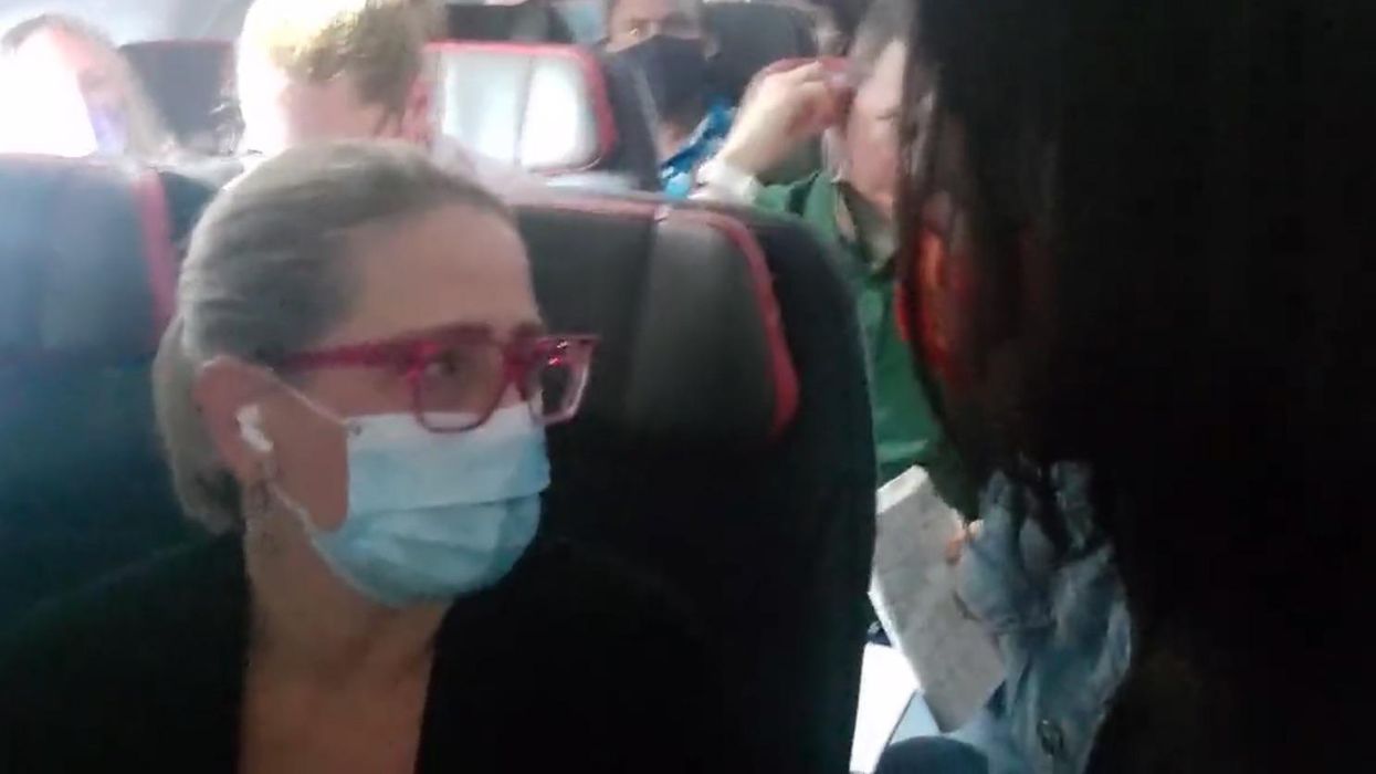 Woman confronts Sen. Kyrsten Sinema on airplane, demands she 'commit' to pathway to citizenship for 'Dreamers'