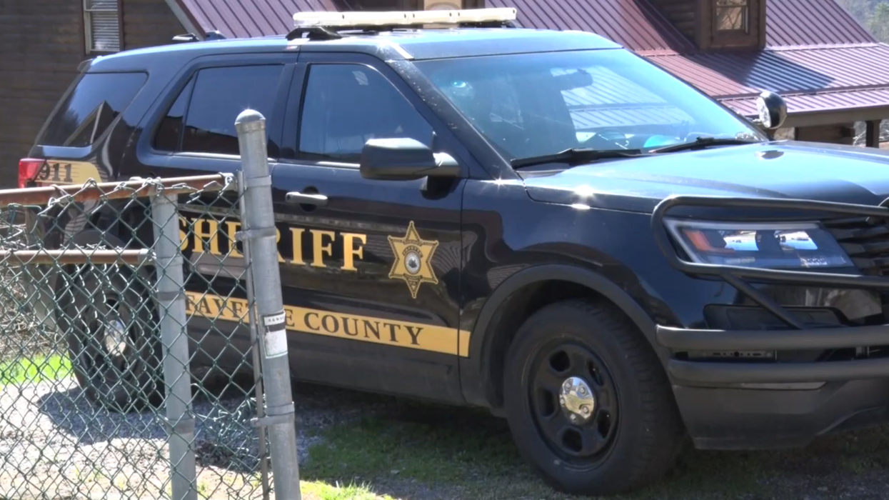 Woman delivered her 17-year-old relative to be raped by West Virginia police chief for $50, feds say