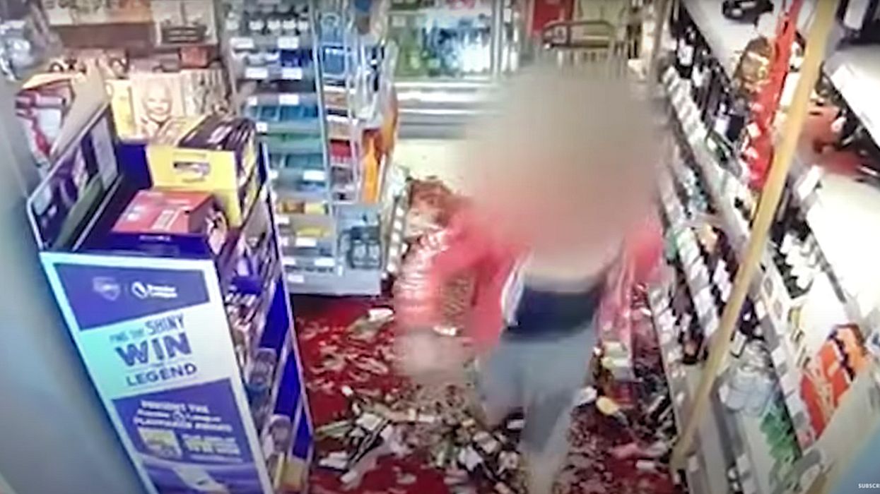 Woman goes berserk, trashes supermarket after employee tells her to follow COVID-19 store regulations