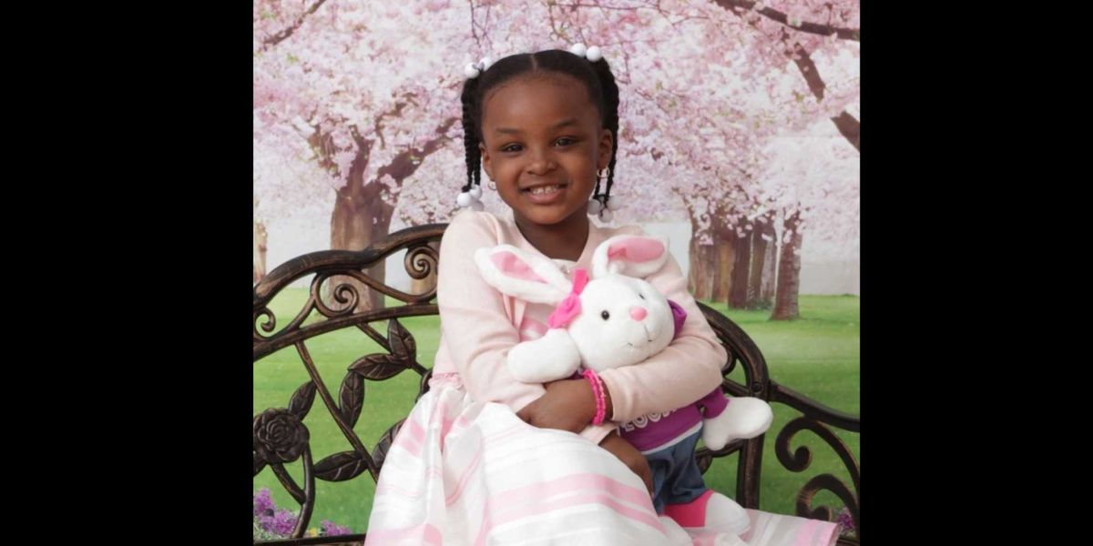 Women arrested in alleged torture and murder of 7-year-old sent sadistic texts: 'Can't hit her face. You gotta hit her body.'