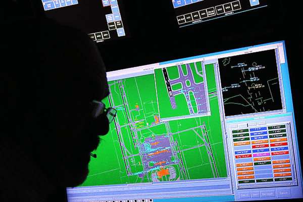 Worried about airport collisions? Gamers are coming to the rescue