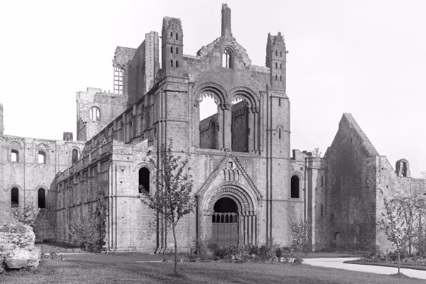 Wyoming monks use cutting-edge tech to carve epic stone monastery 20 years in the making