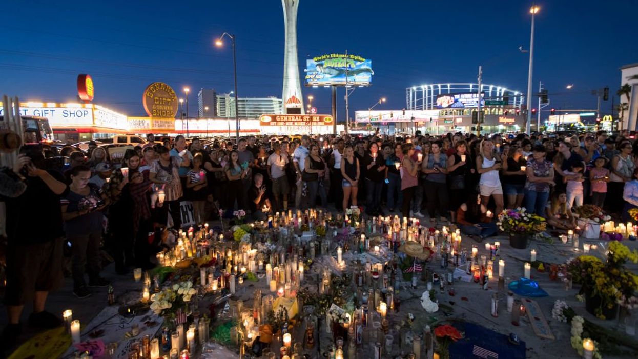 Yahoo News runs op-ed: White Americans 'just don't care' about mass shootings, believe in 'cartoonish version' of 2nd Amendment