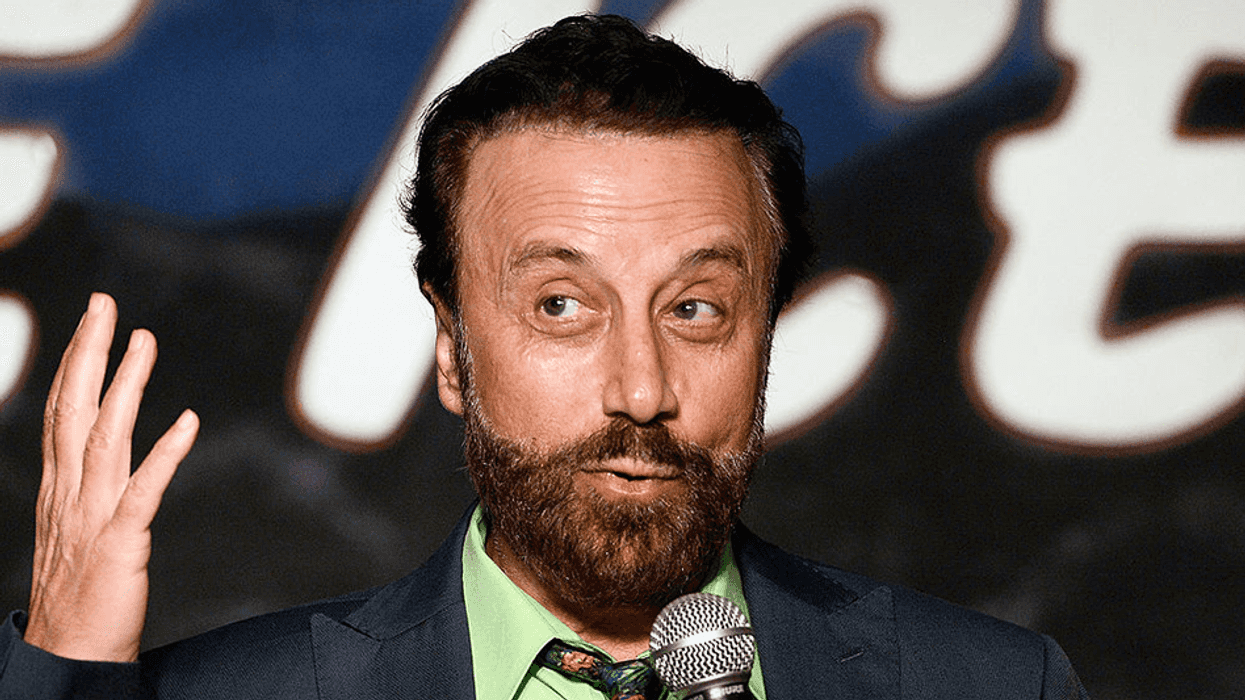 Yakov Smirnoff makes surprise comeback appearance: 'What a country!'