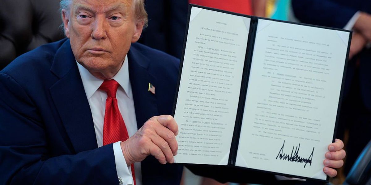 Trump’s flag-burning executive order upholds Constitution Trump’s flag-burning executive order upholds Constitution