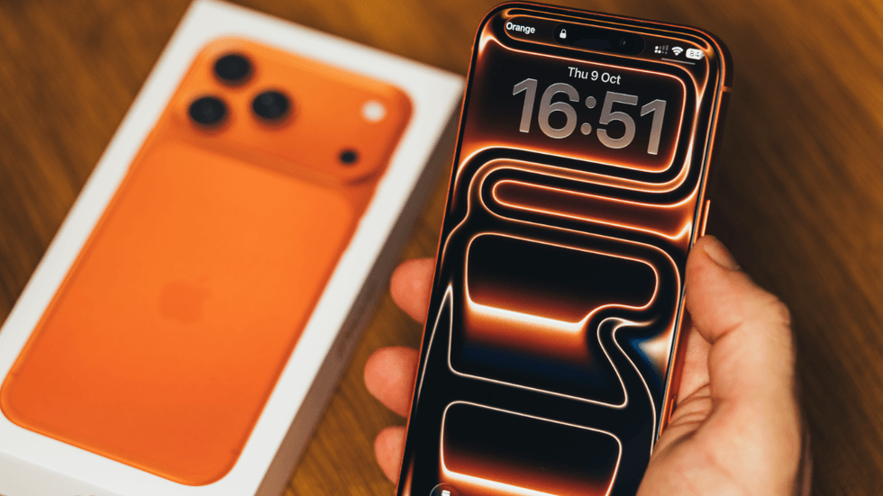 You can finally get all those blobby shapes off your iPhone. Here's how.
