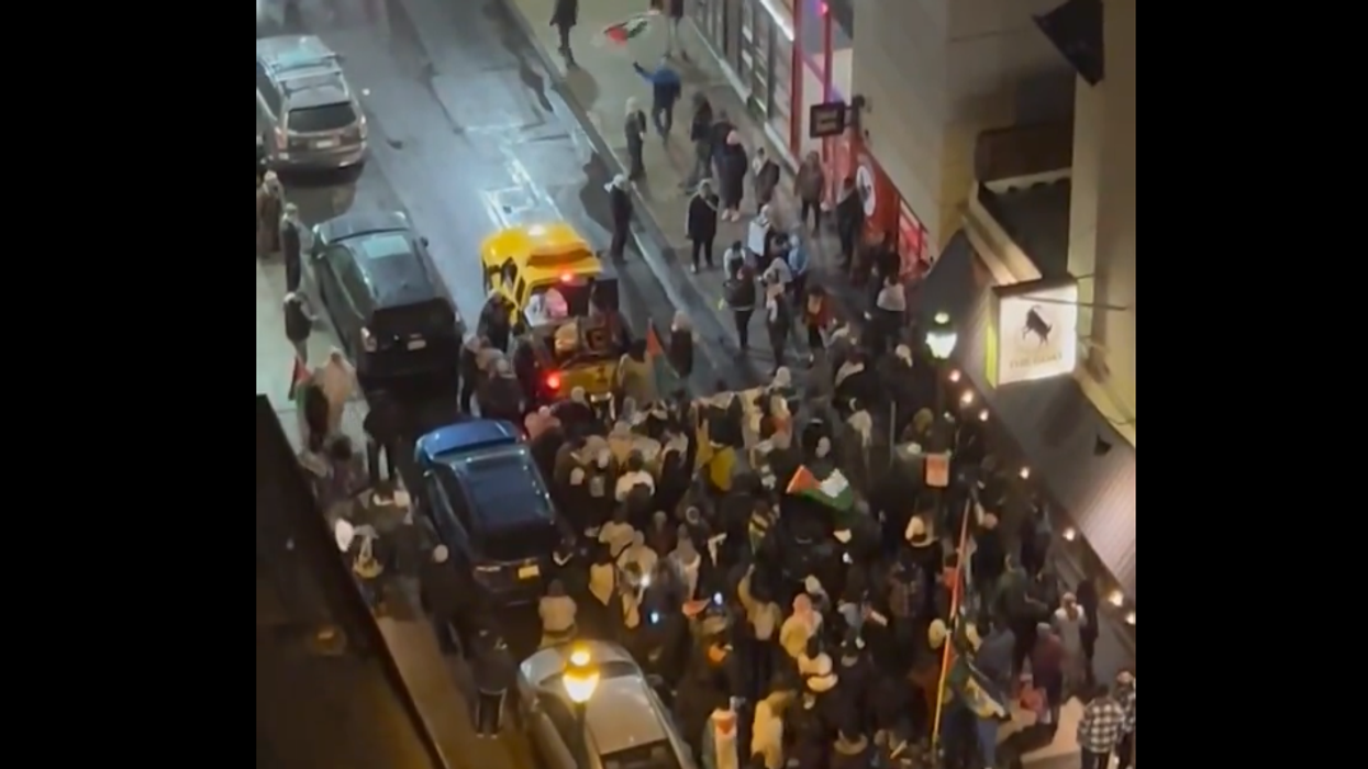 'You can't hide': PA governor blasts pro-Palestinian protesters spewing anti-Semitic chants outside Philly falafel shop